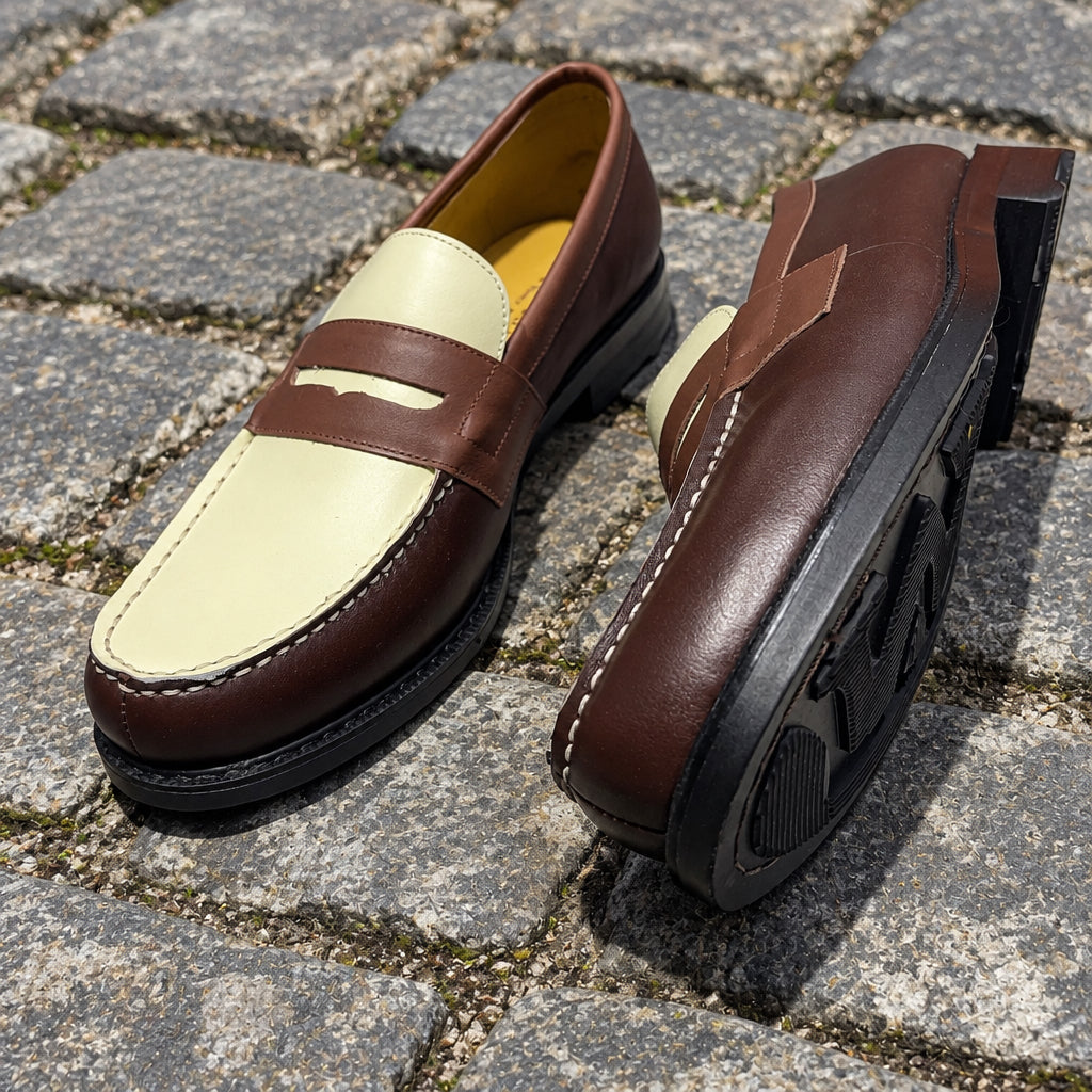 Mocassin en cuir tri-coloré semelle commando Ref-MO3