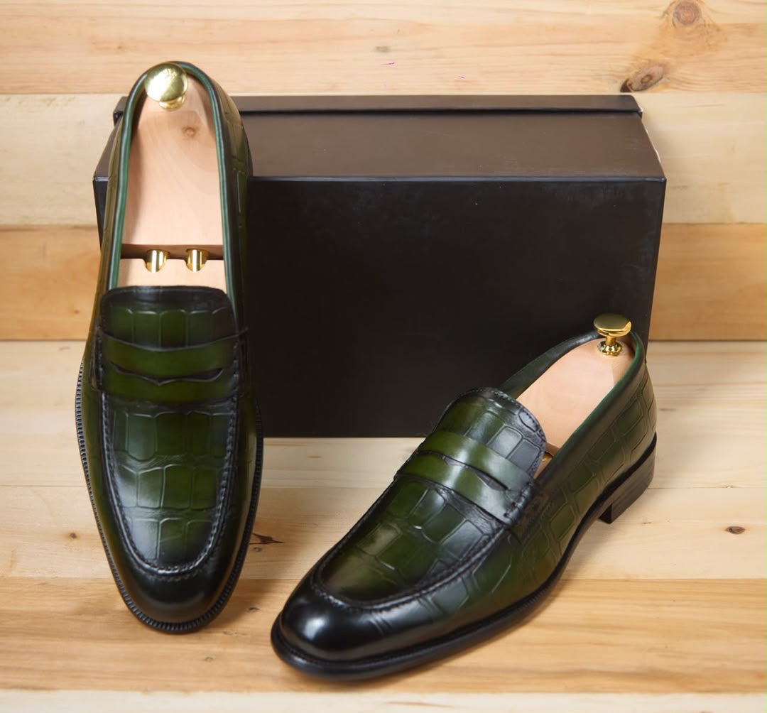 Mocassin style croco en cuir noir,marron,gris,vert —Ref kS1