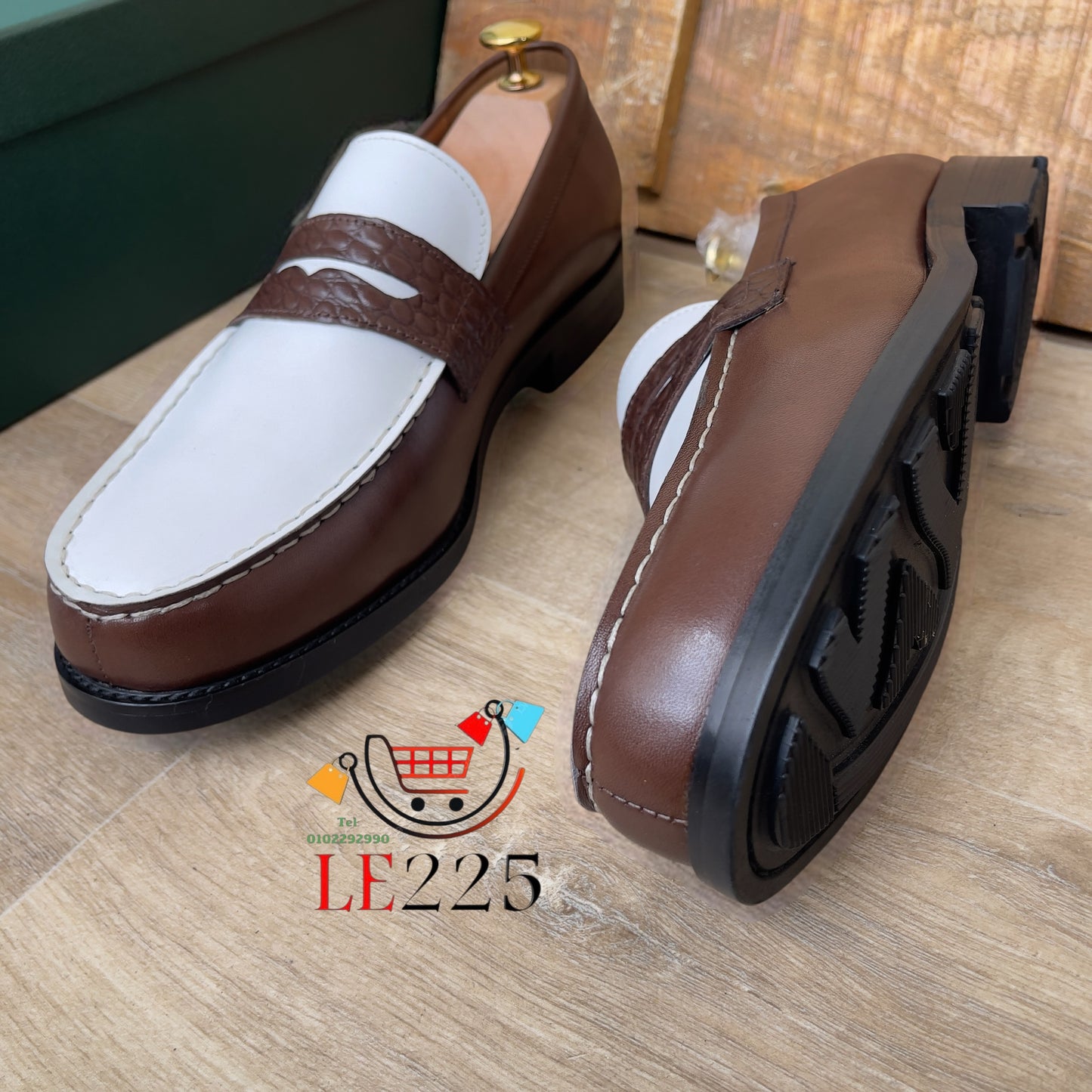 Mocassin Cuir Marron/Blanc — Semelle Commando