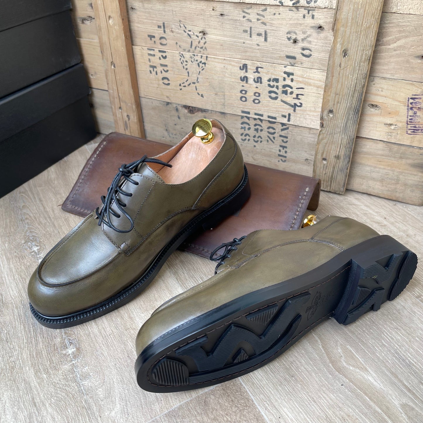 Chaussure Ak10