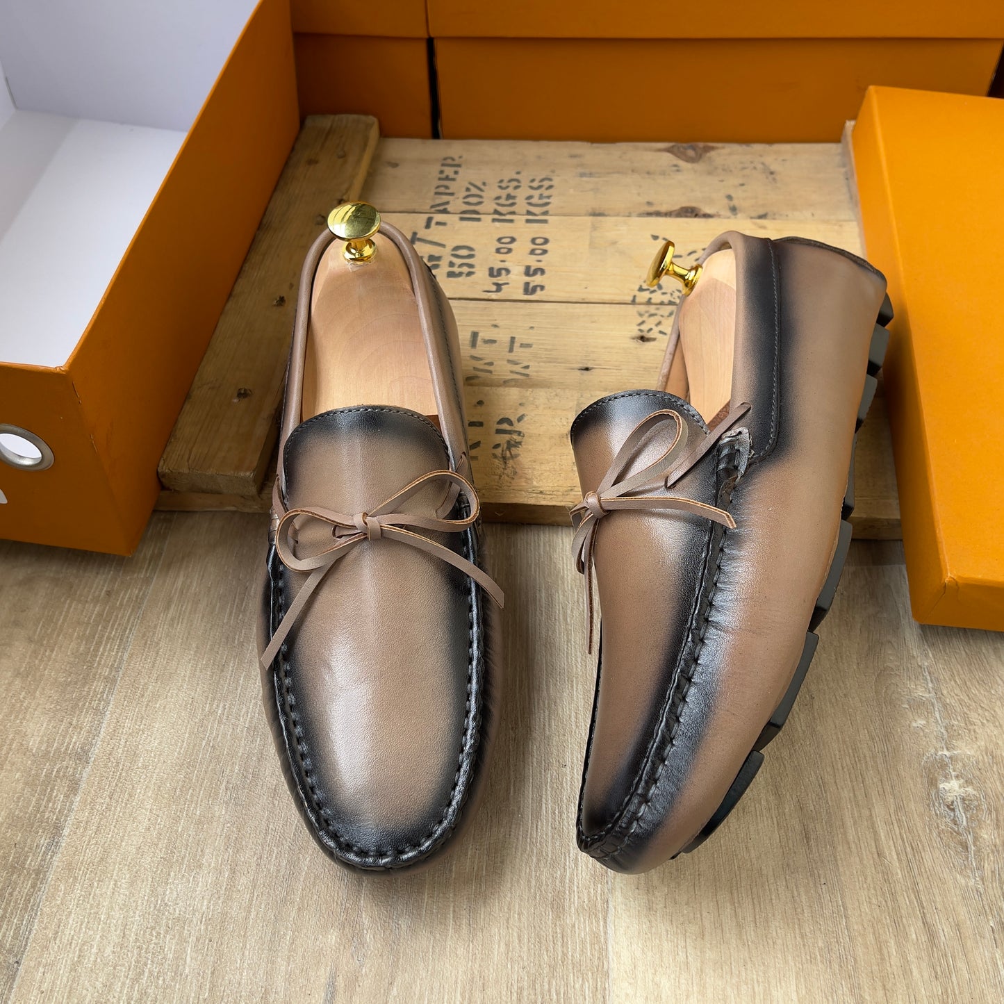 Chaussure MN11