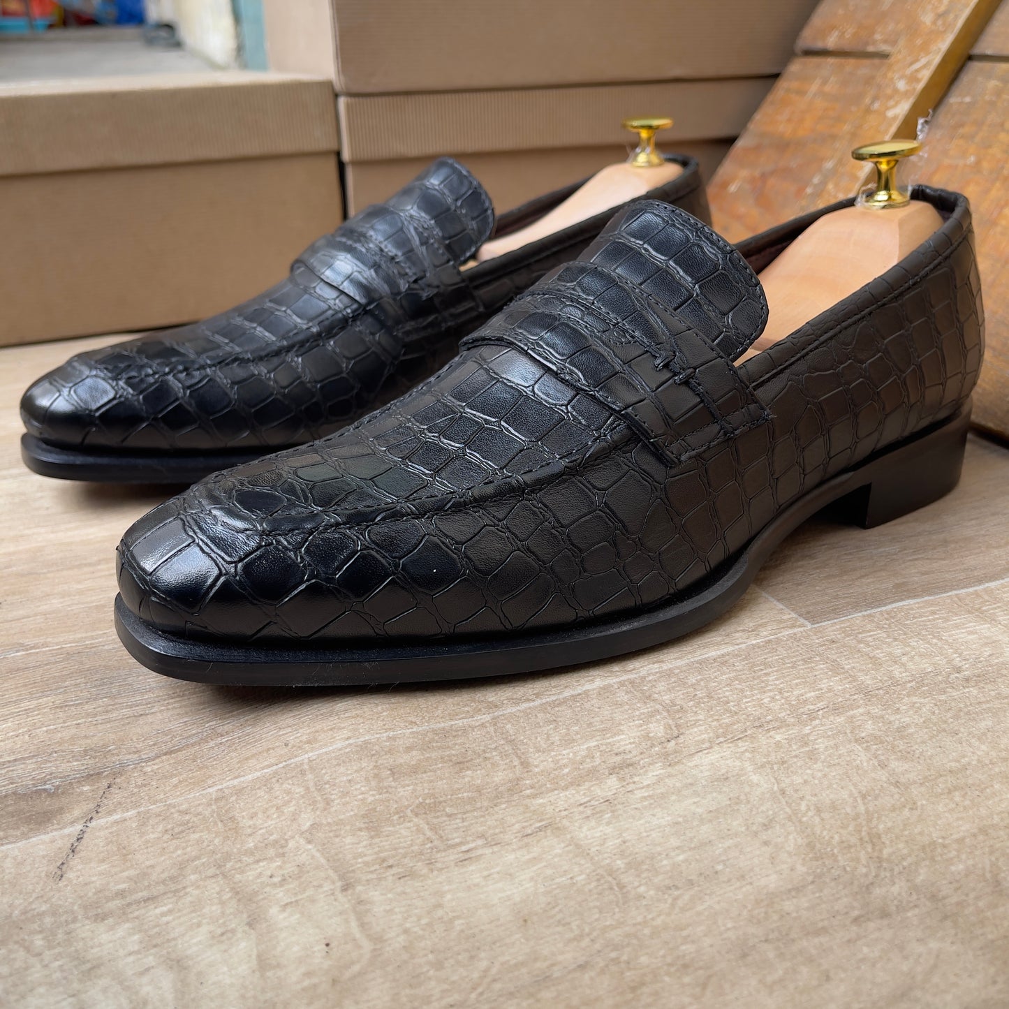 Mocassin Croco Cuir Noir FL— Semelle Cuir