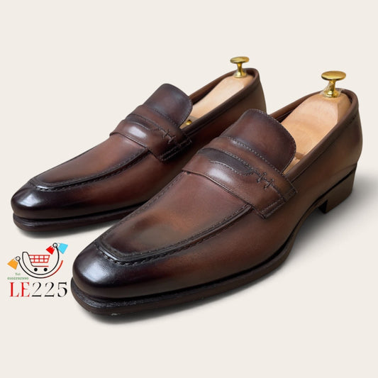 Mocassin en cuir marron semelle cuir—Ref DM7