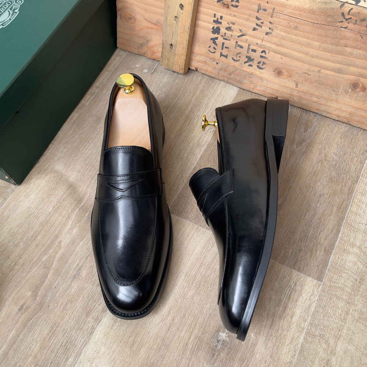 Mocassin en cuir noir ref-SEP3