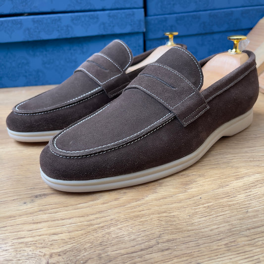 Mocassin daim marron—semelle gomme—Ref AP3