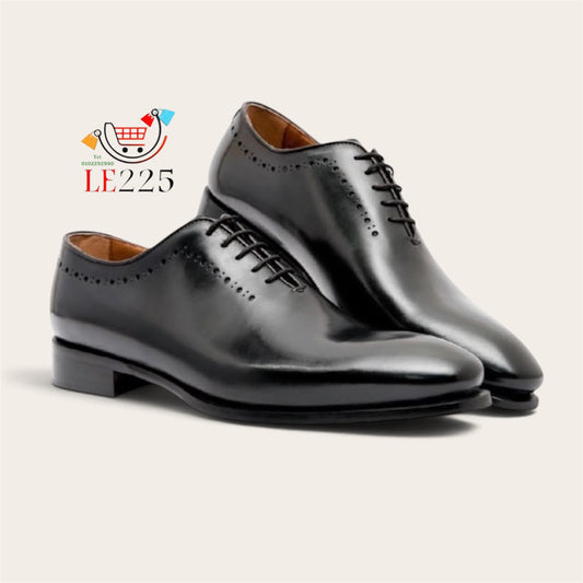 Soulier à lacet en cuir noir semelle cuir—Ref DM6