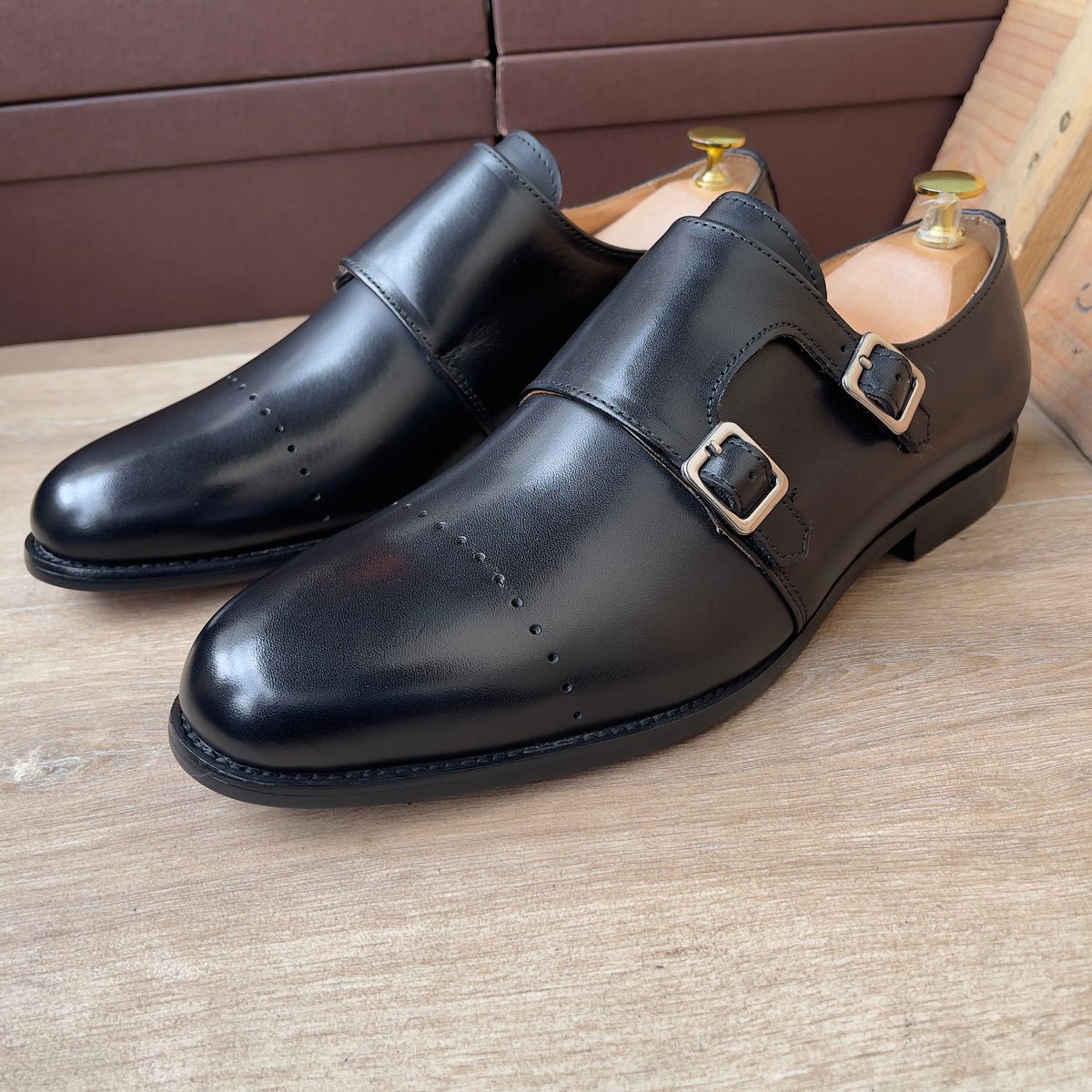 Soulier biboucle noir en cuir Ref-Ad14