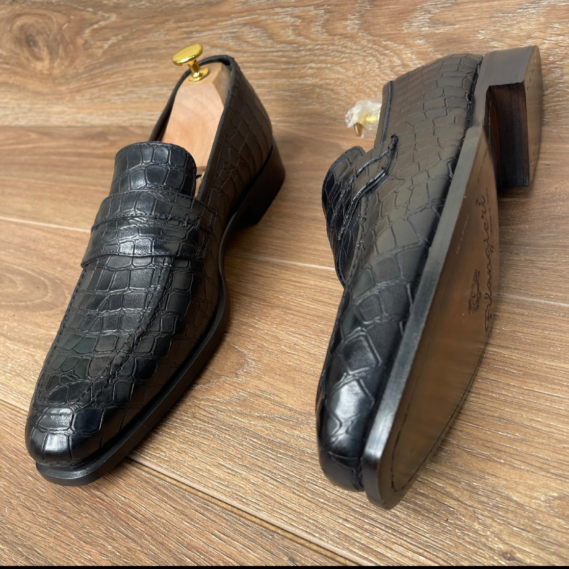 Mocassin en cuir croco semelle cuir—Ref DM5