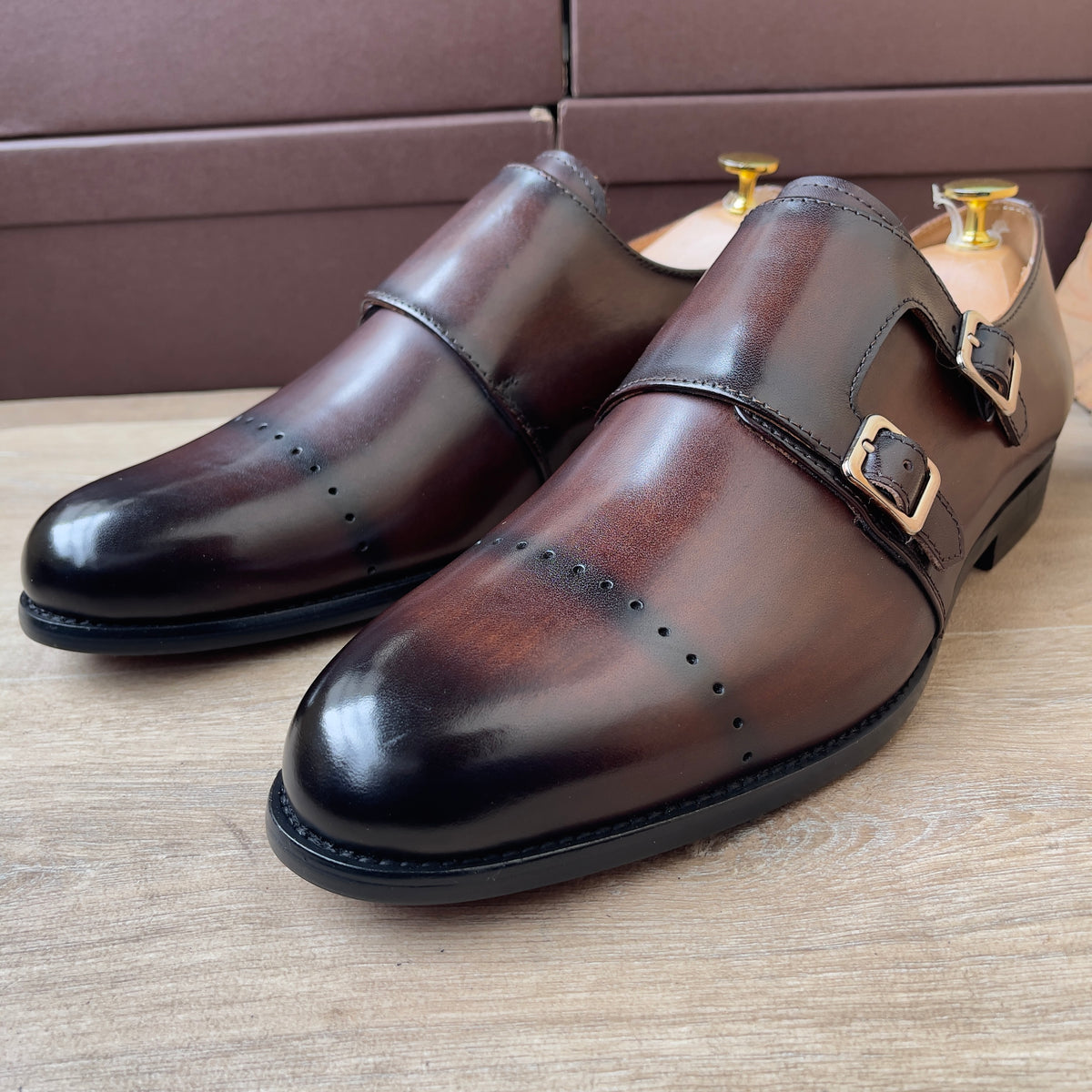 Soulier biboucle en cuir marron semelle basse Ref-Ad22