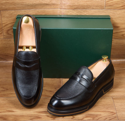 Mocassin Cuir Noir — Semelle Gomme — Réf. KL20