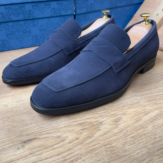 Mocassin en daim bleu—semelle basse—Ref AP14