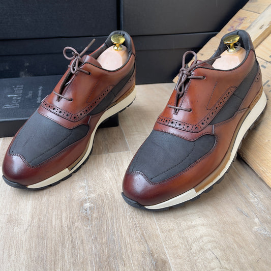 Chaussure CD27